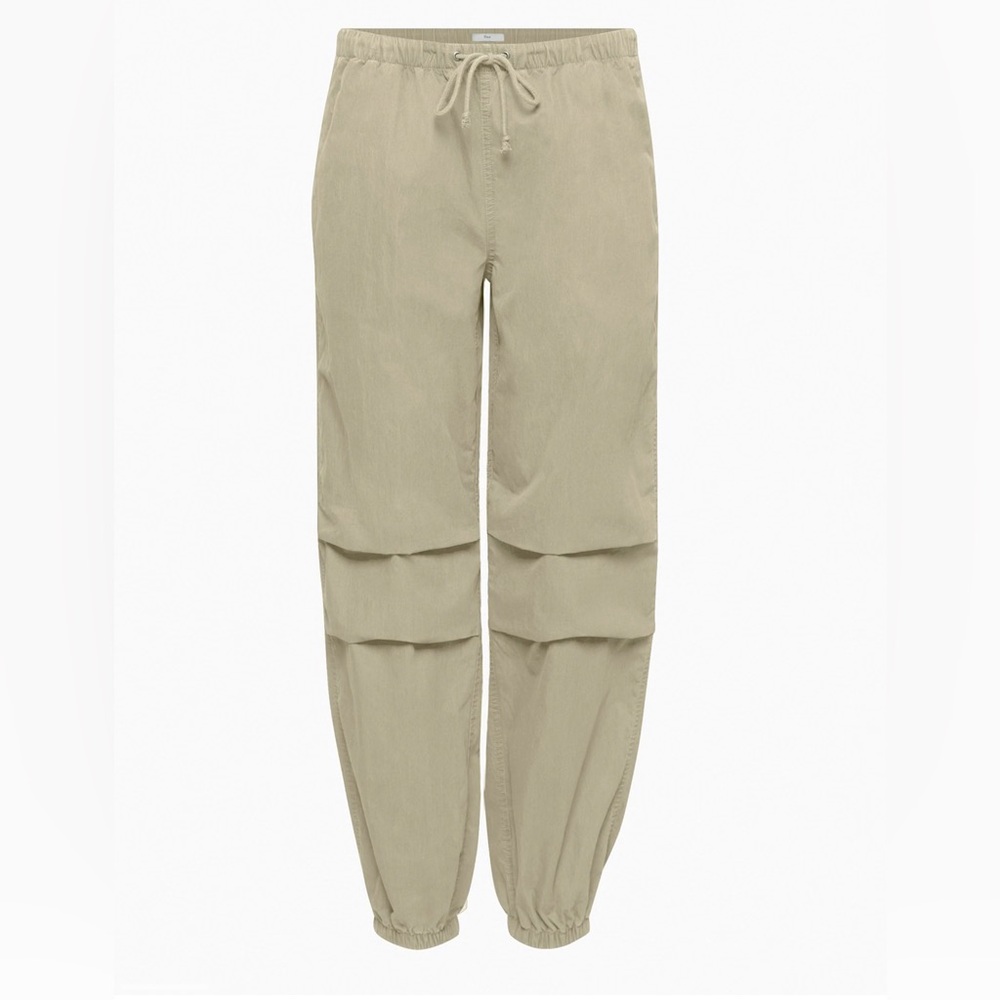 Aritzia TNA Deploy Parachute Pant